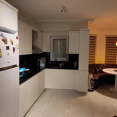 Belek Merkezde Havuzlu Ev *
