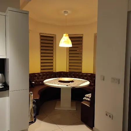 Apartamento Belek Merkezde Havuzlu Ev