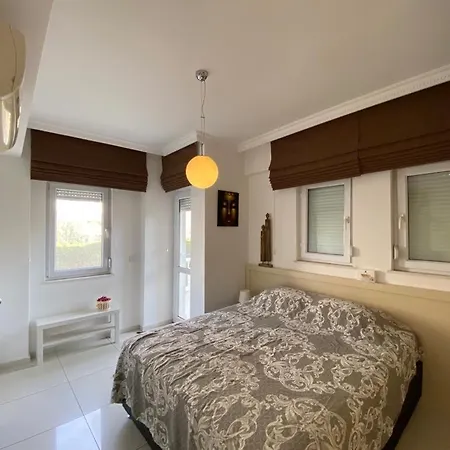 Belek Merkezde Havuzlu Ev Apartment Belek